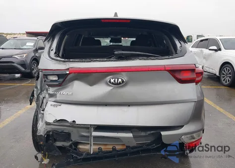 2021 Kia Sportage Lx z USA, uszkodzony, nr VIN KNDPM3AC5M7939669